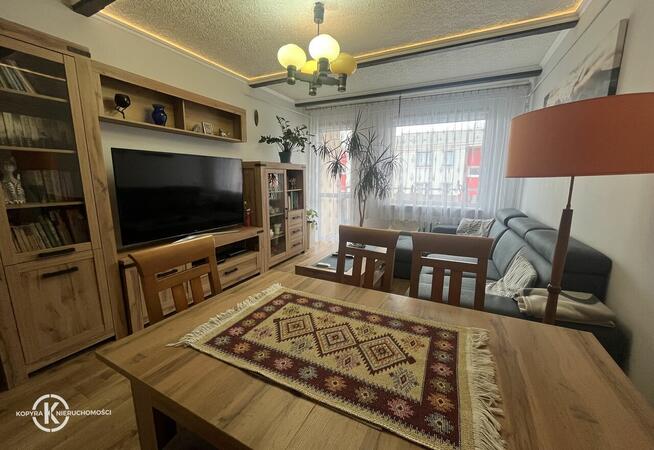 Na sprzedaż 3-pokojowe mieszkanie z balkonem