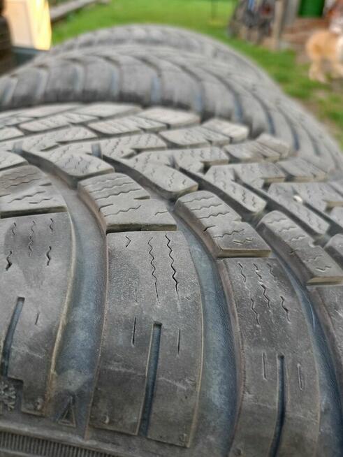 Opony Zimowe 215/55 R 18 FALKEN 4 szt