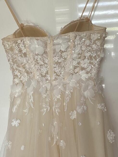 Suknia ślubna piękna rozcięcie na nogę oddzielne rękawki r.S