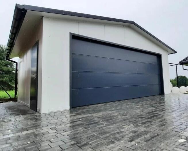 Solidne Garaże blaszane z płyty warstwowej ocieplane