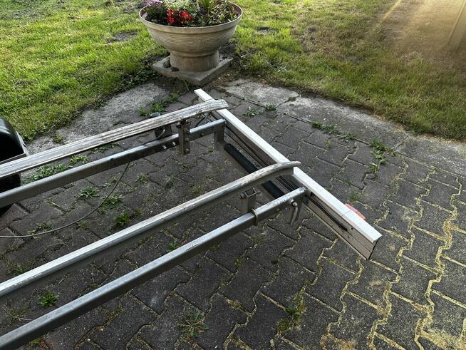 Przyczepa pod skuter wodny