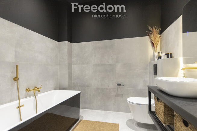 Komfortowy, wyposażony, duży apartament + ogródek
