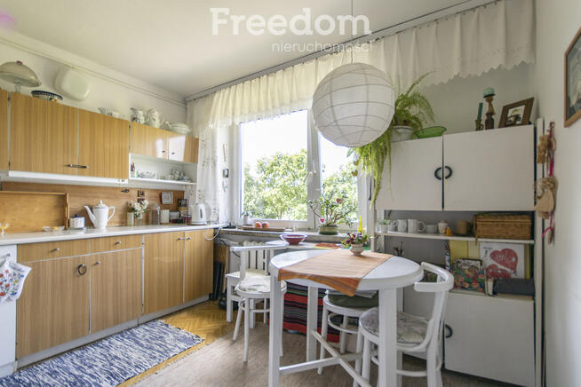 Cztery pokoje 74 m2 + garaż w cenie