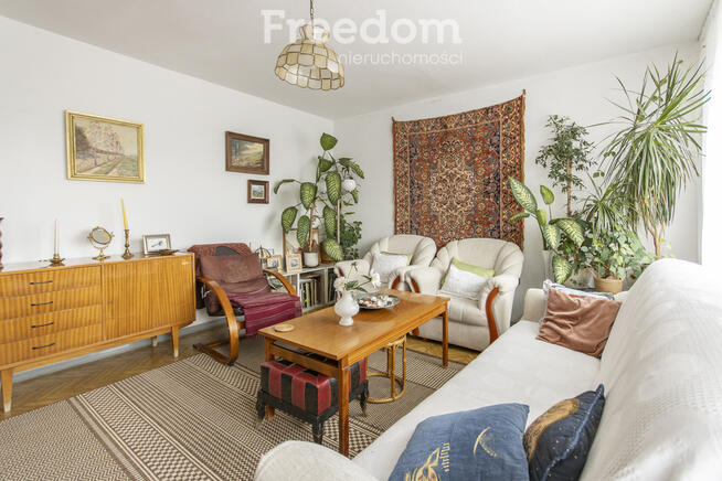 Cztery pokoje 74 m2 + garaż w cenie