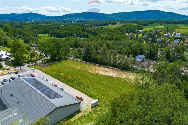 Bulowice nieruchomość usługowa przy DK52–7531m2