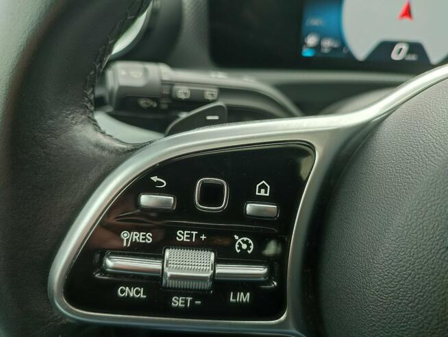 Mercedes CLA 200 fv23 panoram ledy