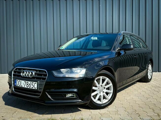 Audi A4 Avant 2.0 TDI 150KM Bezwypadkowy Nowy rozrząd Alufelgi Navi PDC