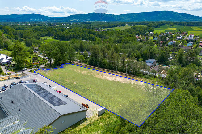 Bulowice nieruchomość usługowa przy DK52–7531m2