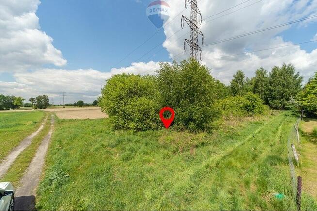 Działka 2700m2 z wydanymi warunkami zabudowy