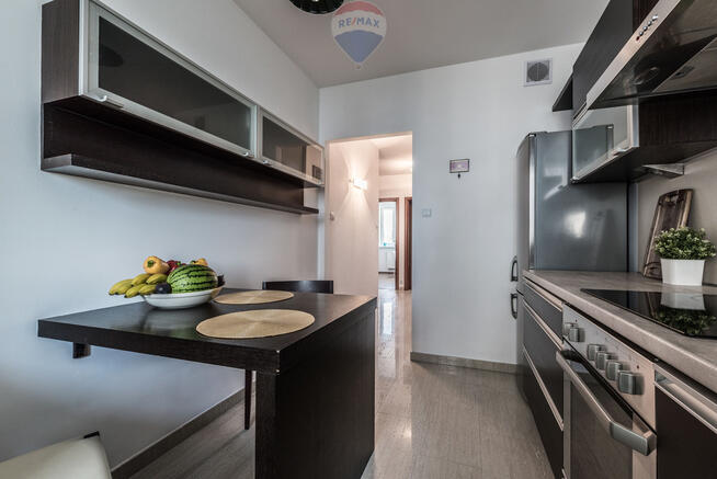Winogrady 3pokojowe osobna kuchnia balkon garaż