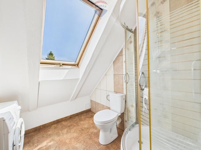 Dwa mieszkania + działka w Karnieszewicach