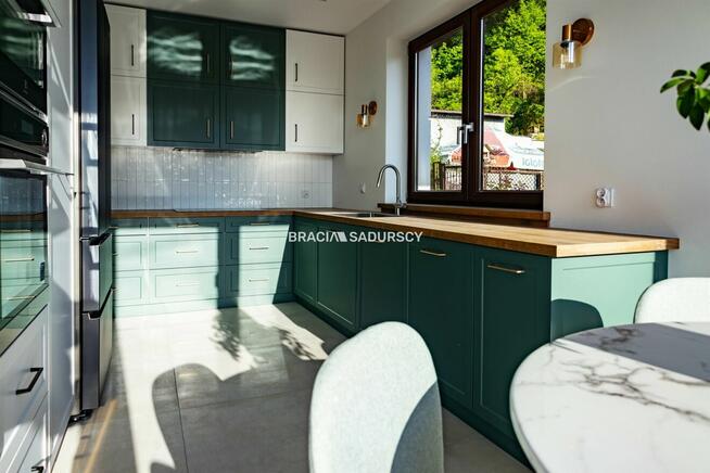 Dom Świątniki Górne Wrzasowice, Wrząsowice, Urocza