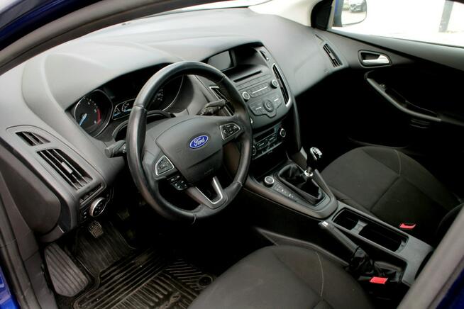 Ford Focus park assist, niski przebieg, podgrzewane fotele, klimatyzacja automat