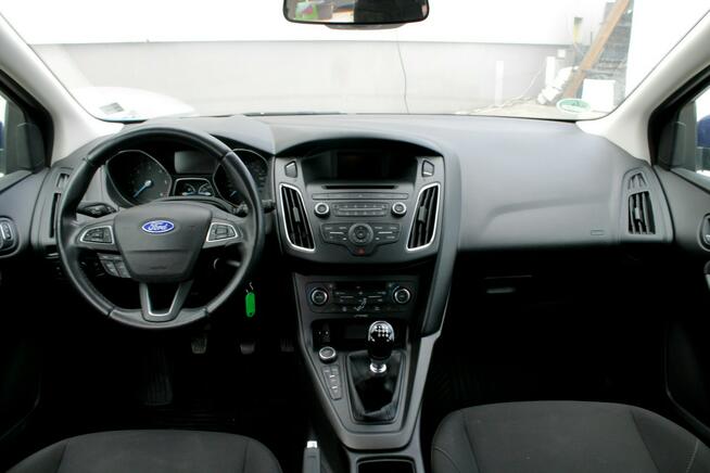 Ford Focus park assist, niski przebieg, podgrzewane fotele, klimatyzacja automat