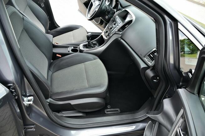 Opel Astra 1,4 Turbo*140KM*Xenon*LED*Navi*PDC*Niemcy