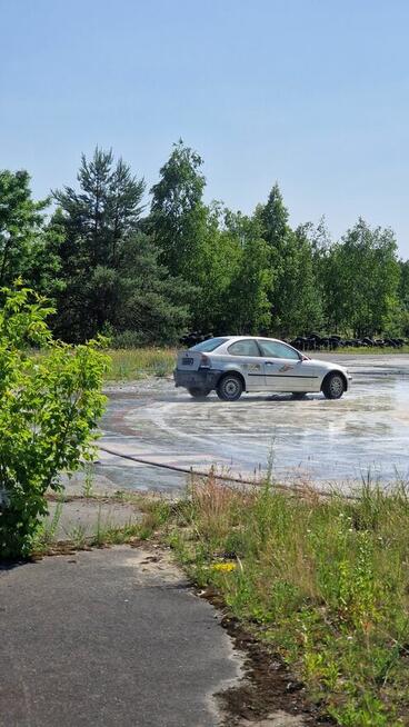 Szkolenia driftu dla dzieci i dorosłych