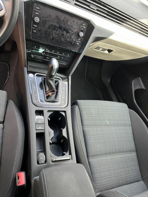 Volkswagen Passat buissnes 2022 przebieg 19248 km