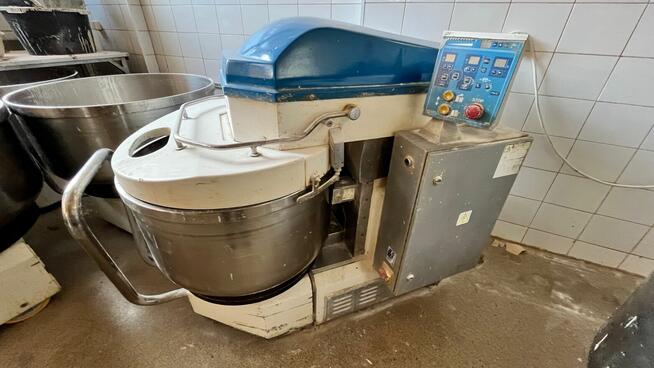 Syndyk - pakiet ruchomości (pozostałość po piekarni)