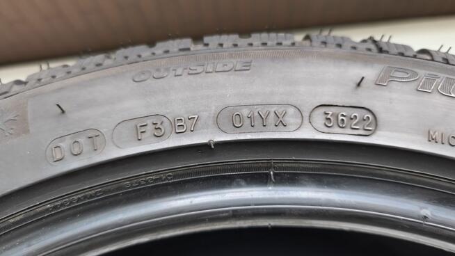 4 sztuki opony zima 245/45/18 Michelin 100V XL (OL573/OH)