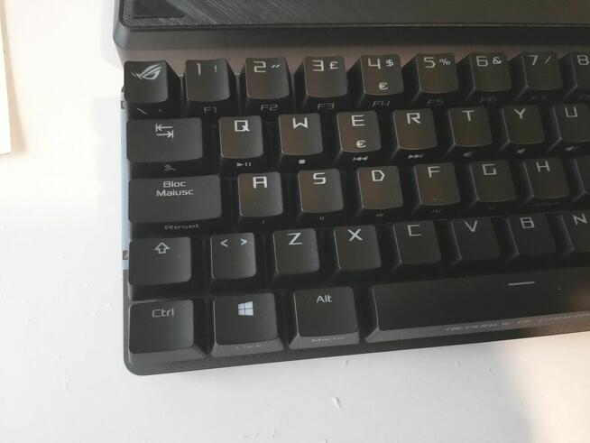 Klawiatura gamingowa ASUS ROG Falchion IT Bezprzewodowa