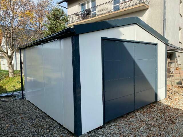 Solidne Garaże blaszane z płyty warstwowej ocieplane