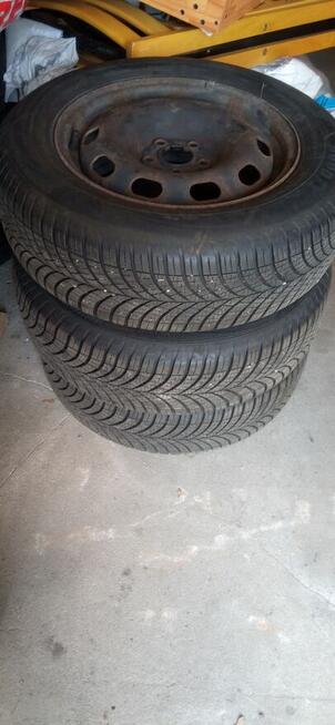 Felgi z oponami całorocznymi GOODYEAR 4SEASONS 195/65R15