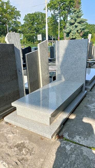 Zimowa wyprzedaż-nagrobki Dariusz Wasicki- Wrocław