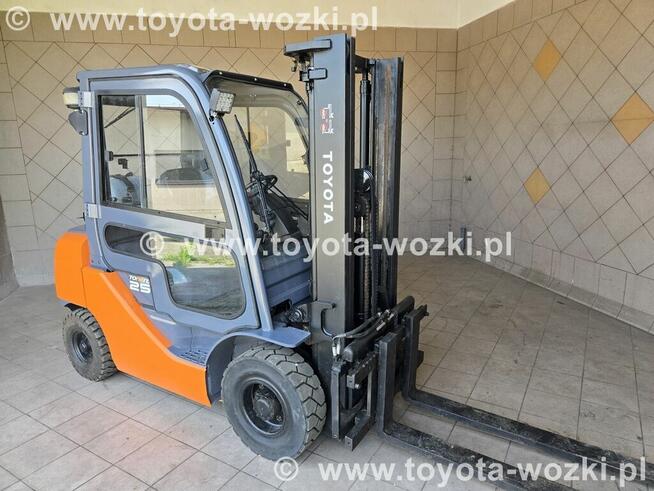 Wózek Widłowy TOYOTA 8FG25 , Kabina wolny skok TOYOTA 8FGF25