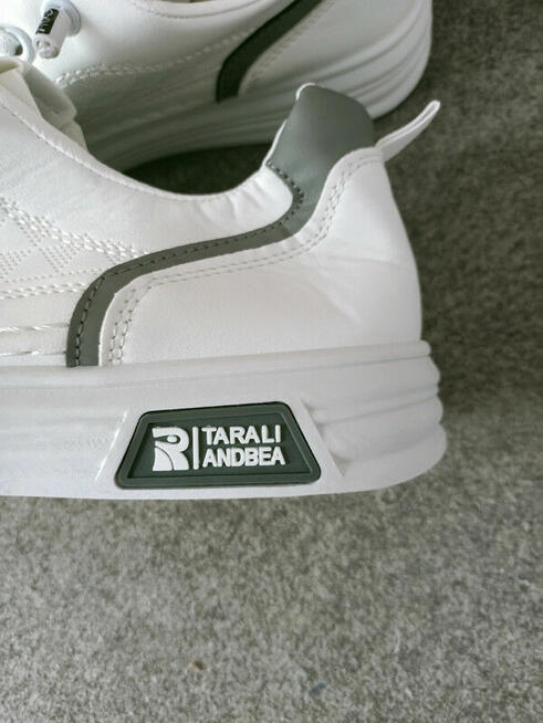 Nowe męskie skórzane buty Roz.43,5 wkładka 27cm