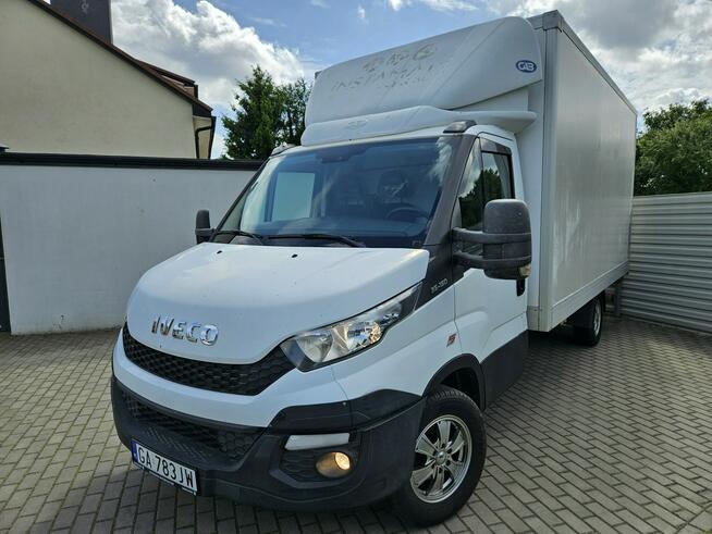 Iveco Daily 35S15 2.3 145KM bezwypadek NISKI PRZEBIEG winda FV 23% KONTENER