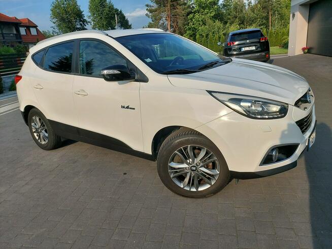 Hyundai ix35 1.6 benzyna xenon lift grzane fotele