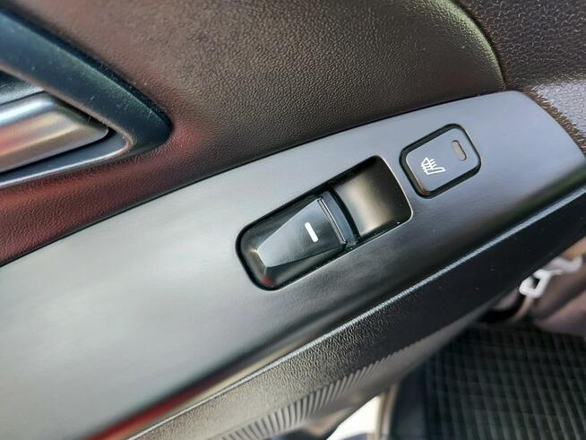 Hyundai ix35 1.6 benzyna xenon lift grzane fotele