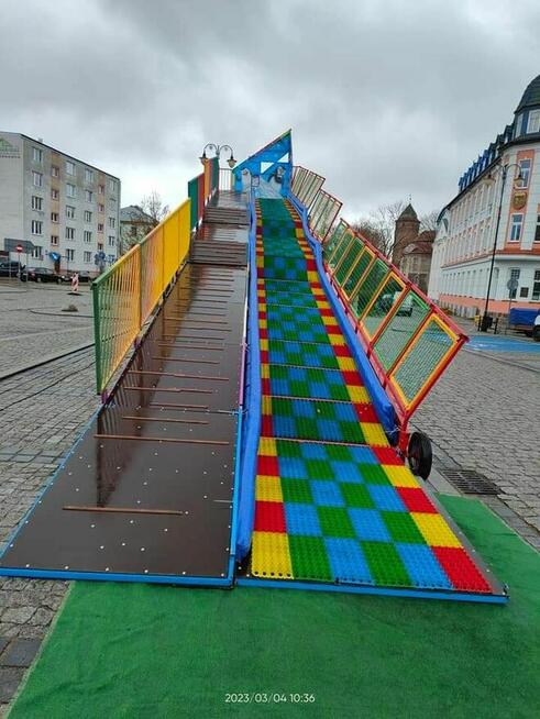 Snow tubing, zjeżdżalnia pontonowa,