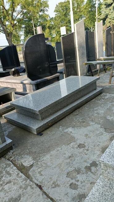 Zimowa wyprzedaż-nagrobki Dariusz Wasicki- Wrocław