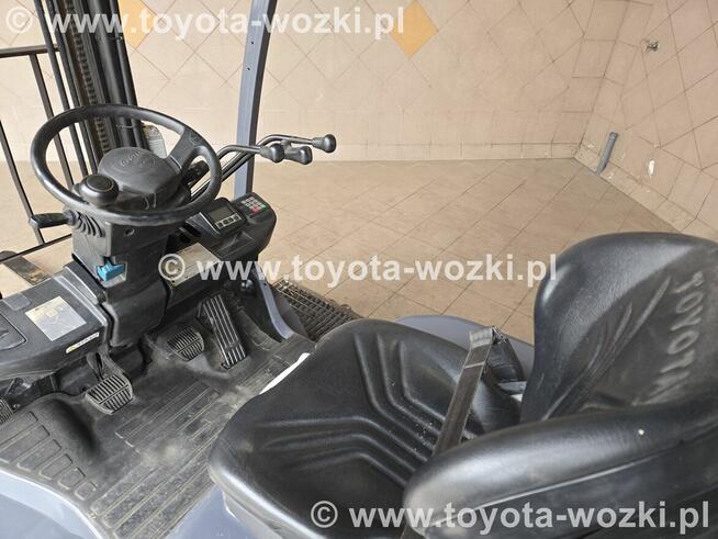 Wózek widłowy TOYOTA 8FGF15 jak nowy, 8FG15 widlak Linde
