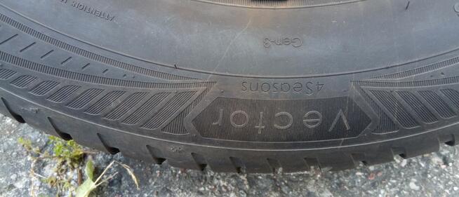 Felgi z oponami całorocznymi GOODYEAR 4SEASONS 195/65R15