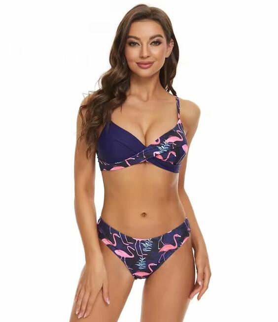 Bikini strój kąpielowy dwuczęściowy basen plaża nad wodę