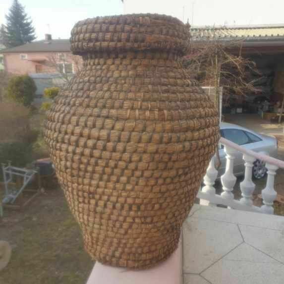 Korobka stary kosz ze slomy recznie wyplatany