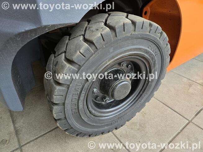 Wózek widłowy TOYOTA 8FGF15 jak nowy, 8FG15 widlak Linde