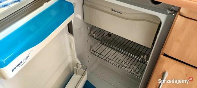 Hobby De Luxe Easy 400 - DMC1100kg