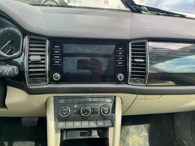 SKODA Kodiaq 1.5 TSi 150 Act DSG7 FK661 – 7 miejsc