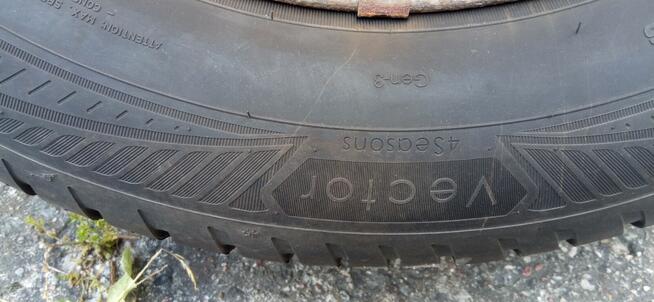 Felgi z oponami całorocznymi GOODYEAR 4SEASONS 195/65R15