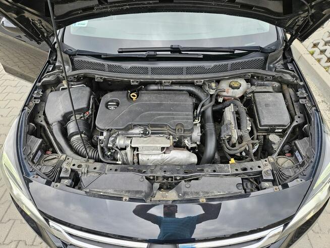 Opel Astra K 2016, 1.4T 125 KM, salon Polska, hak