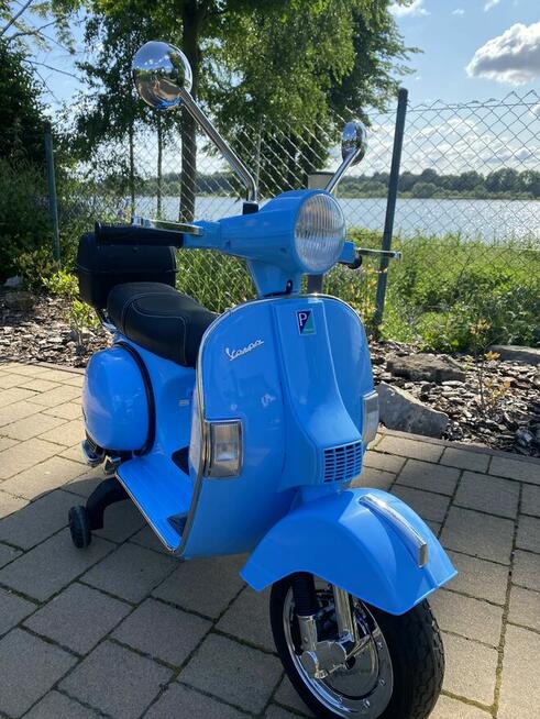 Skuter na Akumulator Vespa Niebieski
