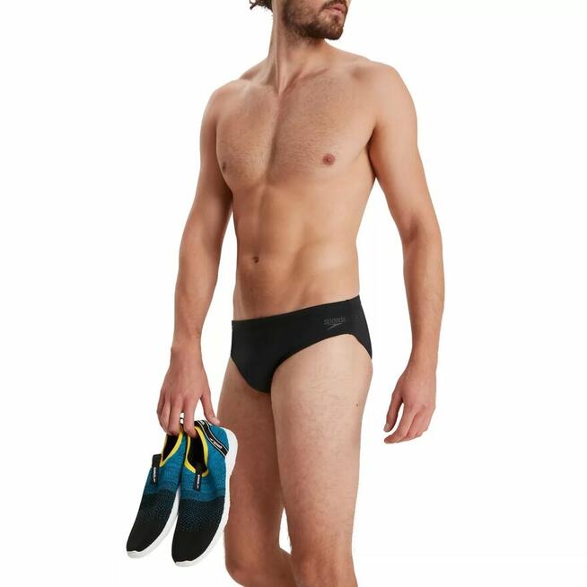 44 (6) SPEEDO Slipy kąpielowe męskie czarne pas 82-90 cm