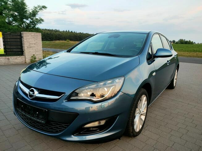 Opel Astra 1.6 XER  116KM Xenon, Klimatronik, Alu 17'' tylko 111tys km , opłacona