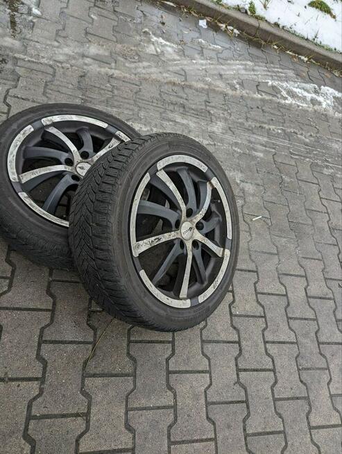 Sprzedam koła zimowe 225/45. r 17, 2020 Felgi lekko porysowa