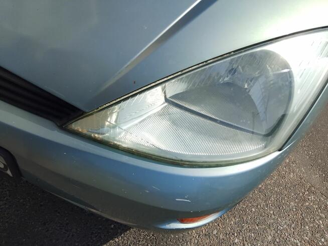 Polerowanie lamp i samochodów