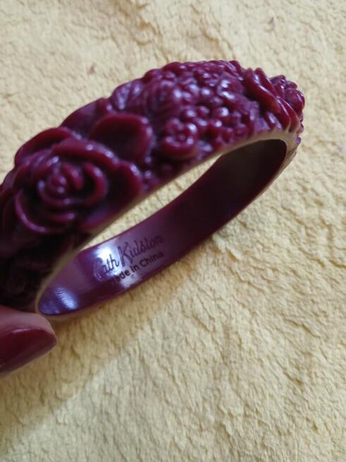 Bransoletka chińska Cath Kidston bakelit?