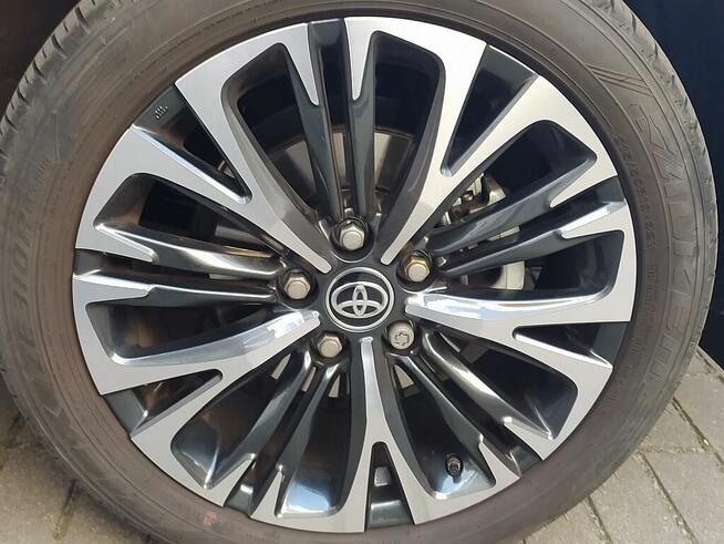 Toyota Yaris Cross Hybryd automat 130 KM 1500 cm^3